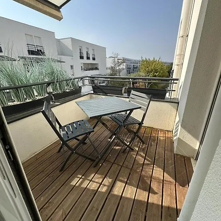 Apartment Chartrons Duplex Avec Blacon Et Parking *